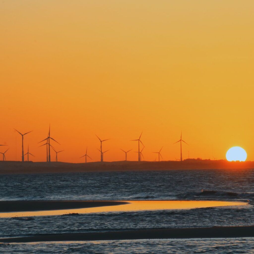 Pôr do sol na praia do Pecém