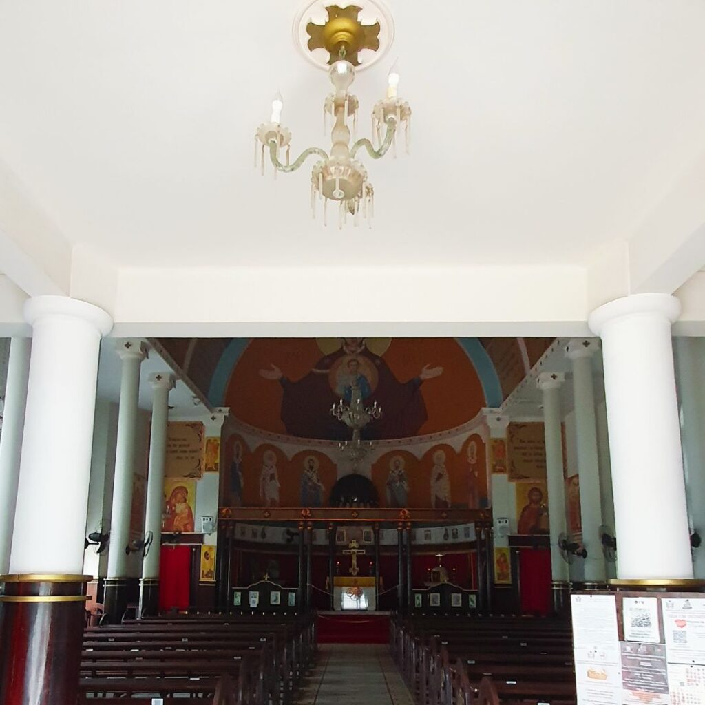 Igreja do Líbano Entrada